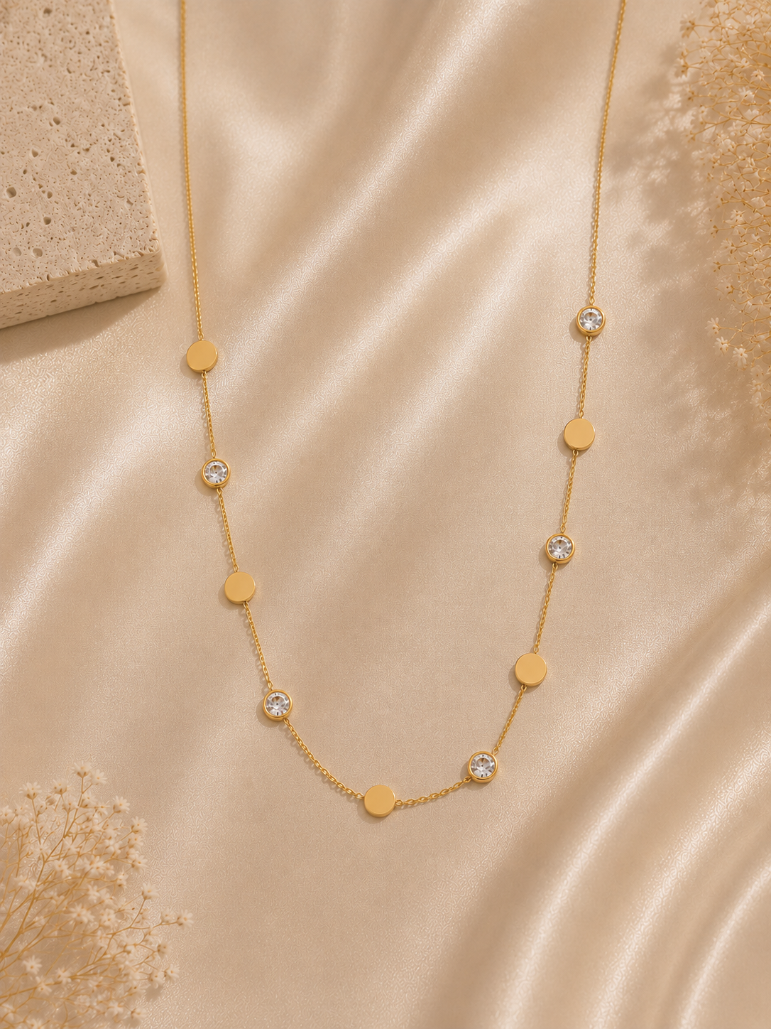 Lumière Necklace